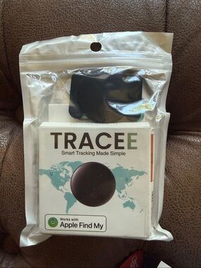 TRACEE Smart Tracker - Black